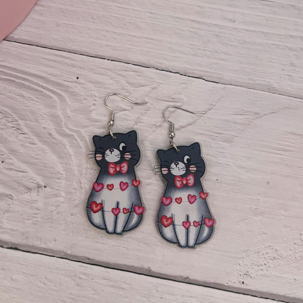 Gray Cat Earrings- Hearts