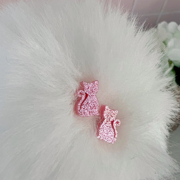Glitter Resin Pink Cat Earrings - Kole Jax DesignsGlitter Resin Pink Cat Earrings